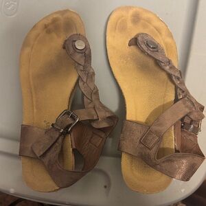 Pierre Dumas Metallic Brown Braided Sandals